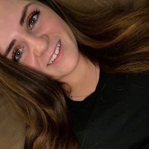 Meet your Posher, Savannah